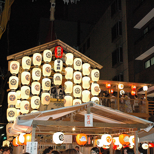 菊水鉾の駒形提灯