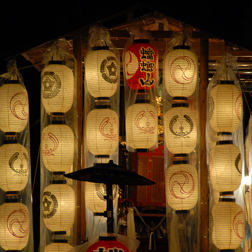 蟷螂山の駒形提灯