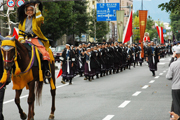 Procession of ‘Ishin-kinnou-tai