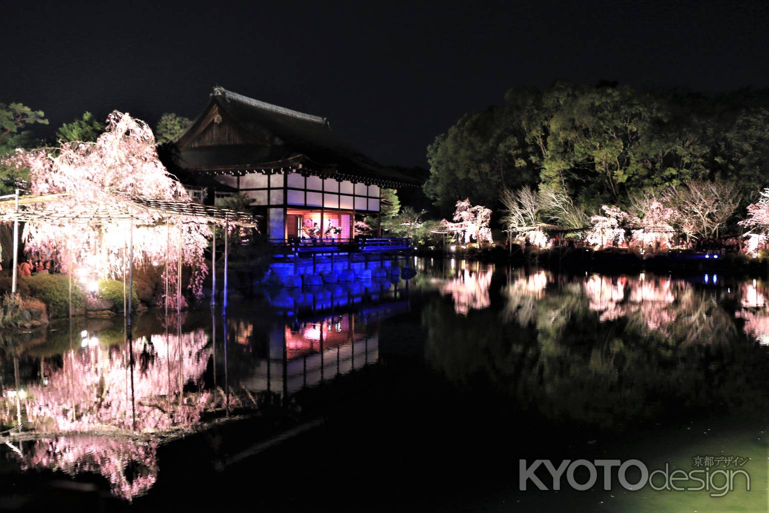 平安神宮紅しだれコンサート2019