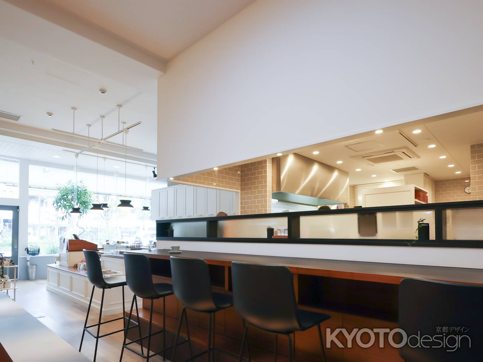 FILE NATURAL FOOD & GALLERY　店内