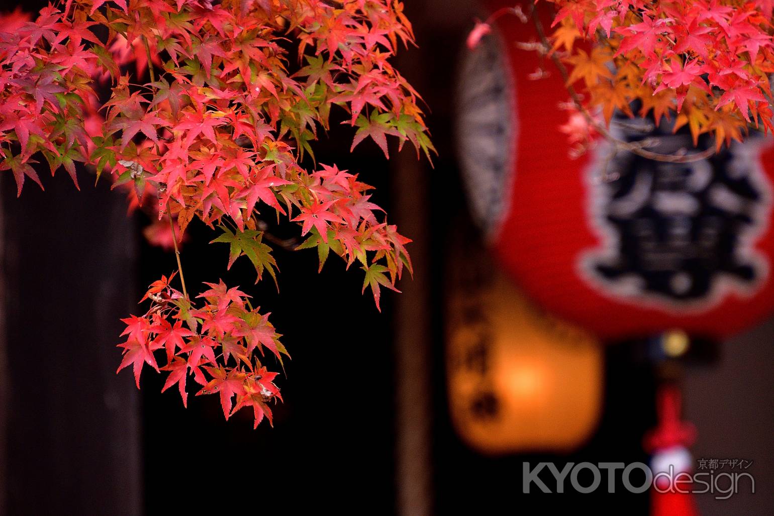 朱染めの地蔵堂