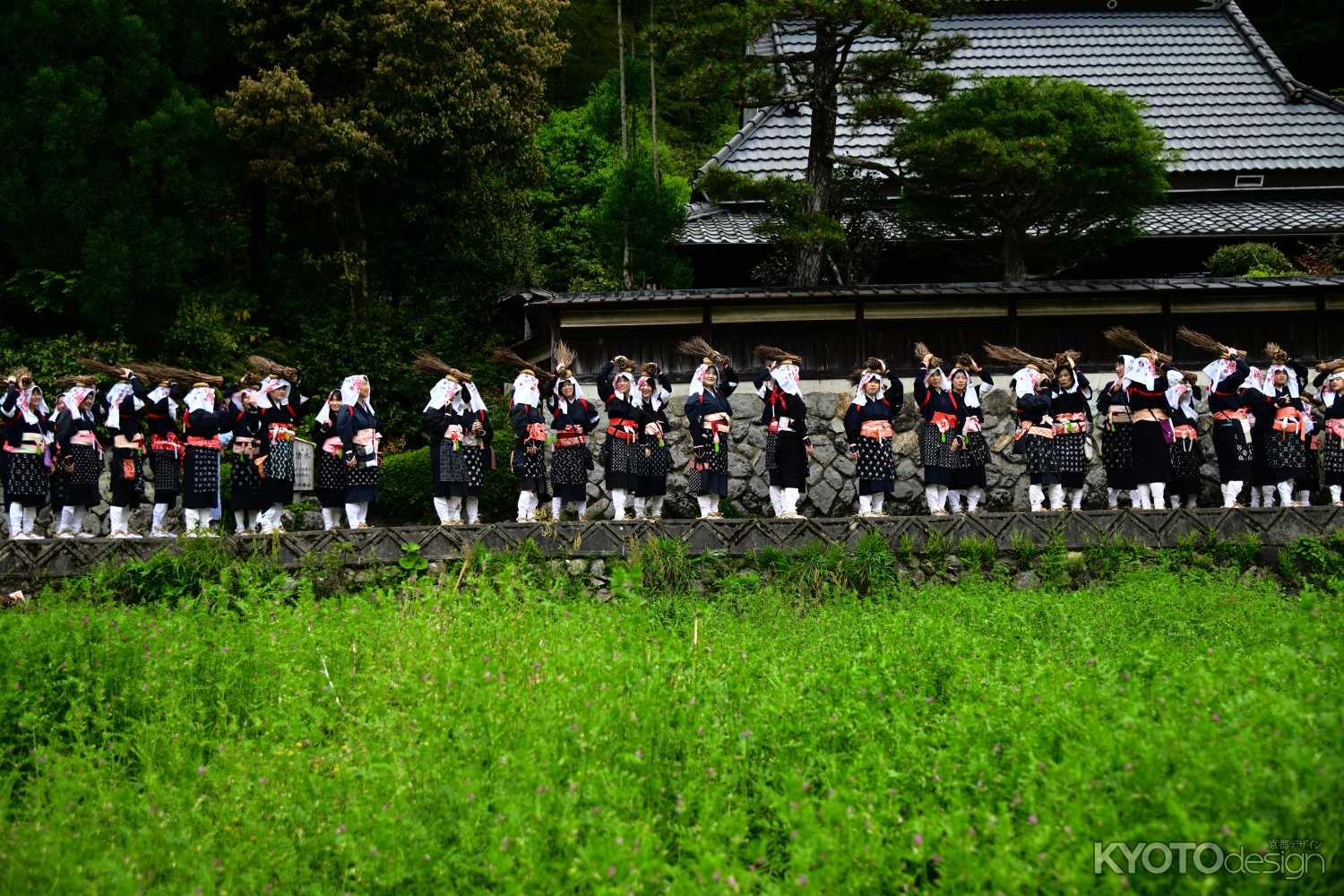 大原女の小径をゆく