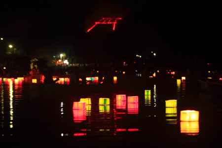 広沢の池 灯籠流し