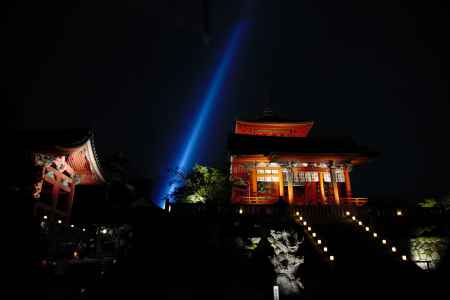 千日詣・宵まいり