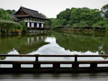 秋の神苑無料公開