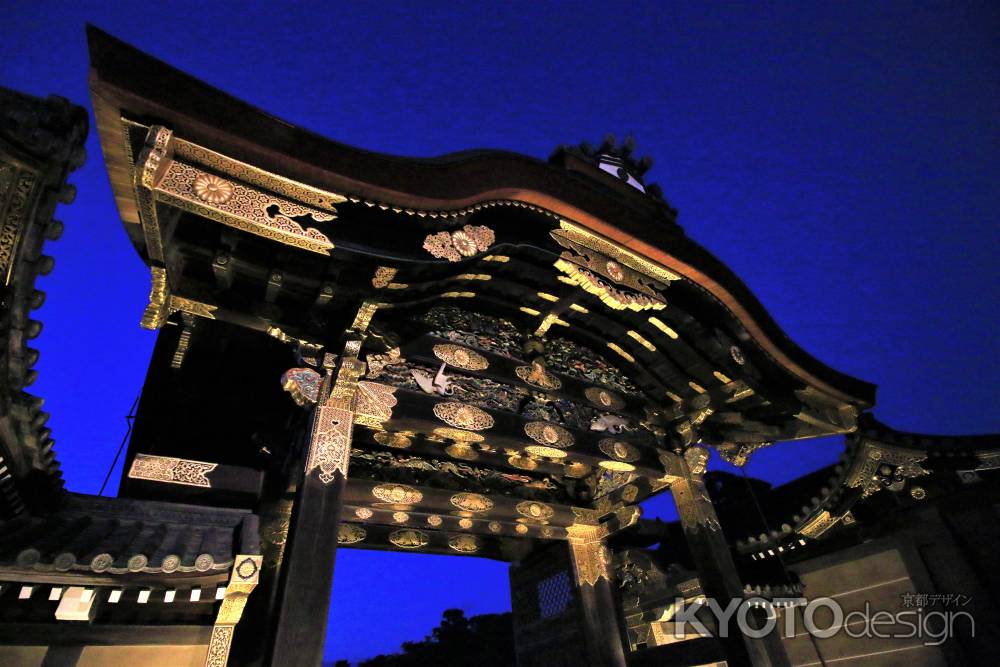 二条城唐門ライトアップ