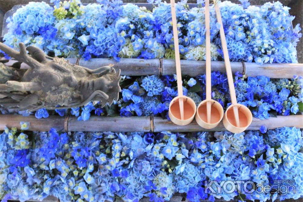 柳谷観音さんの花手水2020.5月