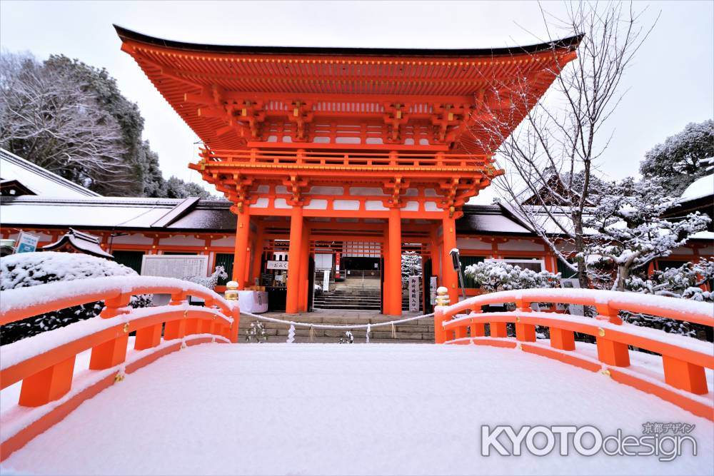 雪の上賀茂神社