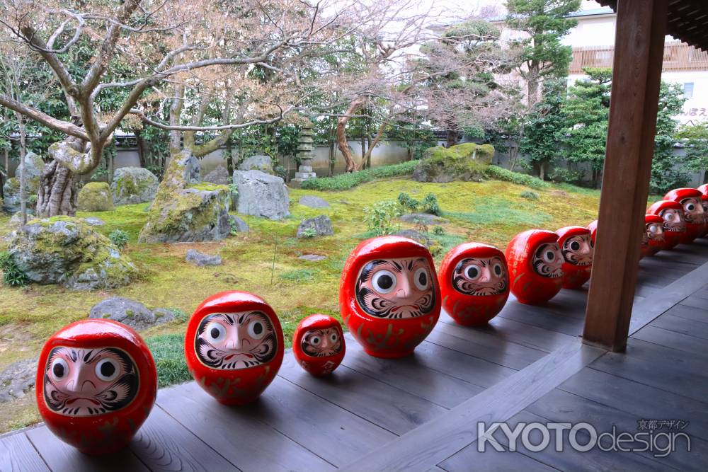 だるま寺の達磨さん