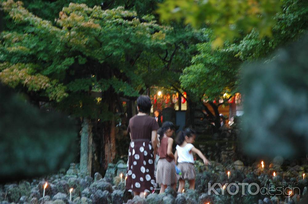 千灯供養 親子で参拝