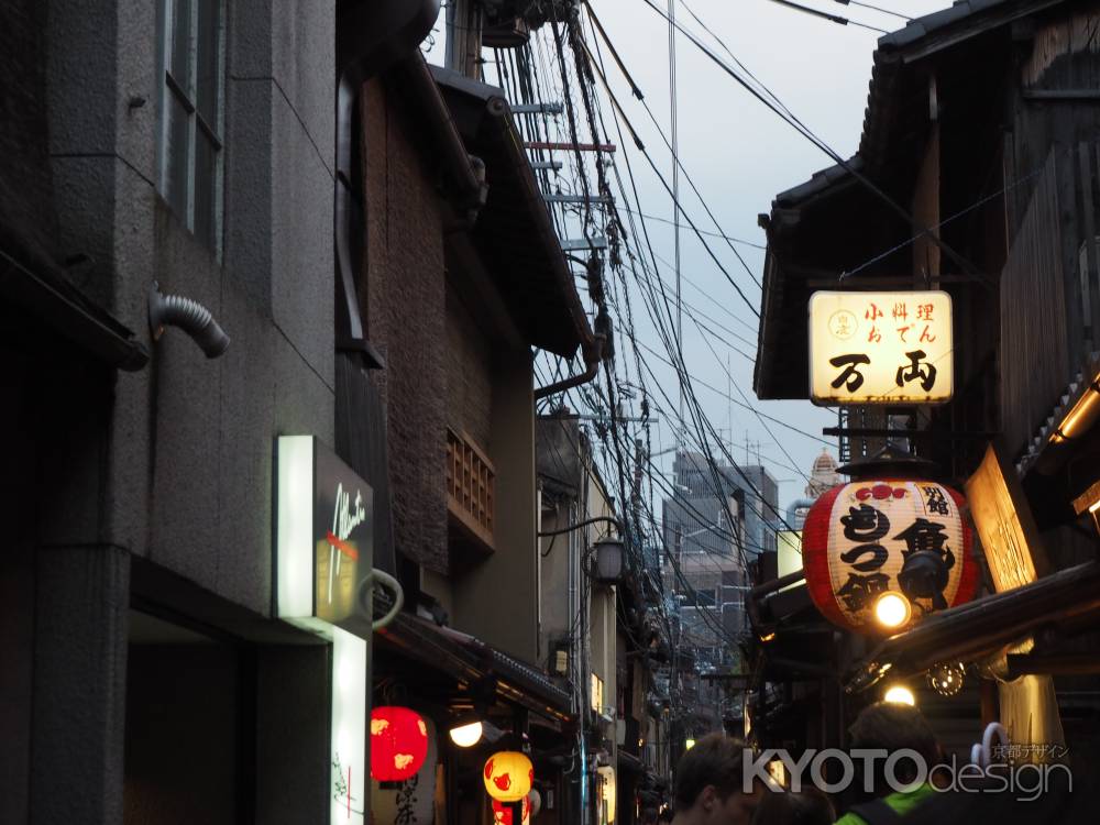 18時、夏の小道ー先斗町