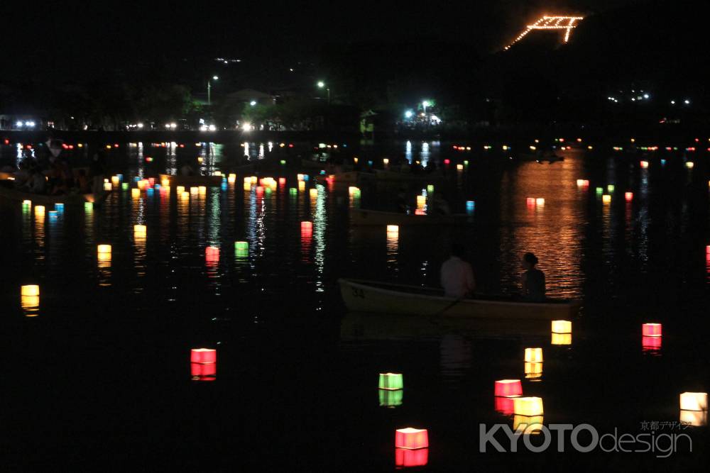 五山送り火　鳥居形
