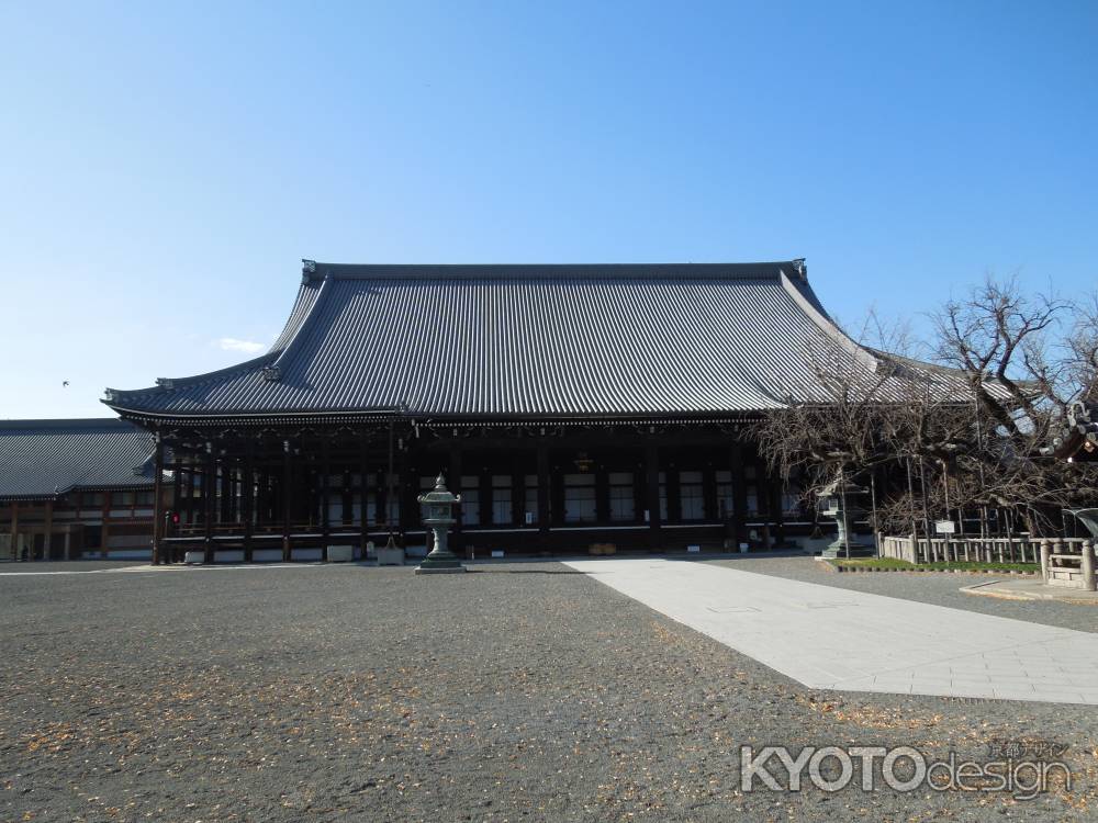 西本願寺の御影堂
