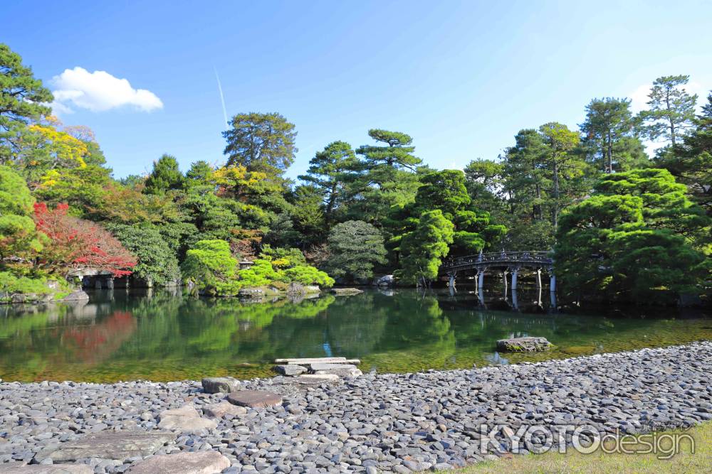 京都御所の御池庭南