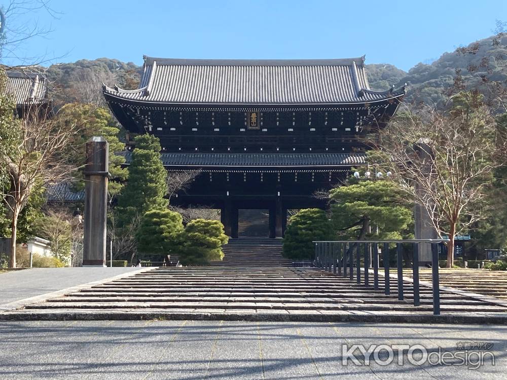 知恩院　三門