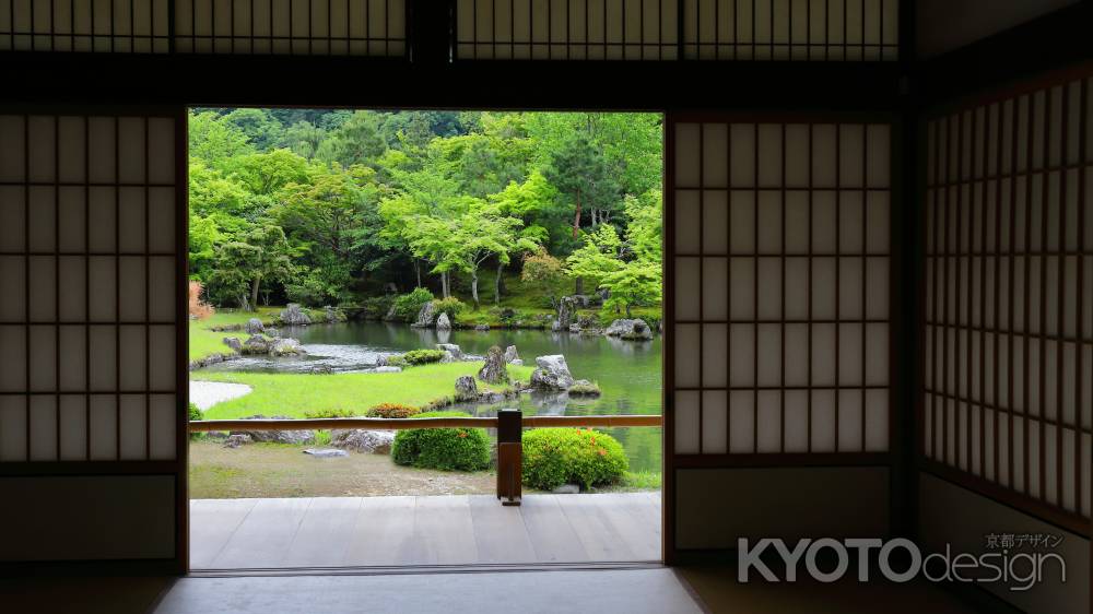 天龍寺書院からの曹源池庭園