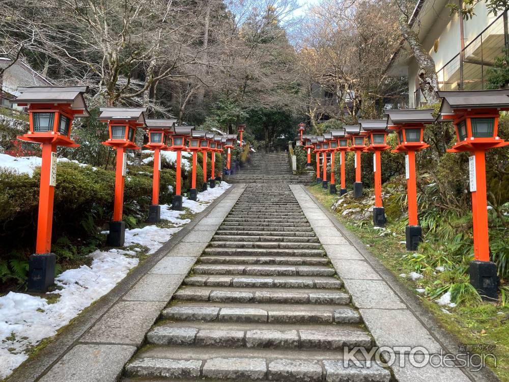 鞍馬寺　本殿金堂への参道