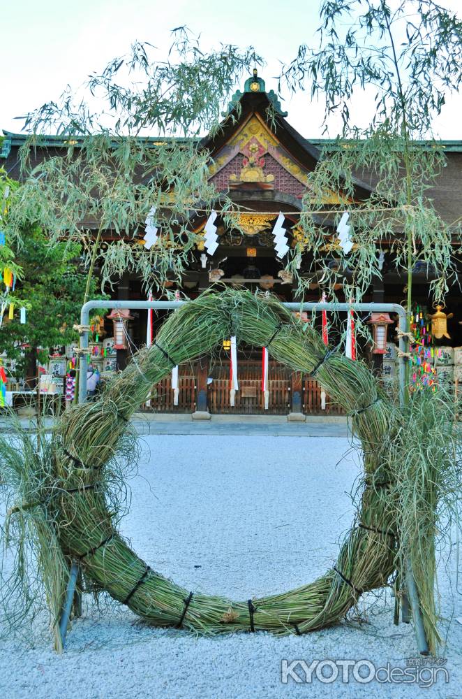 御誕辰祭 大茅の輪くぐり