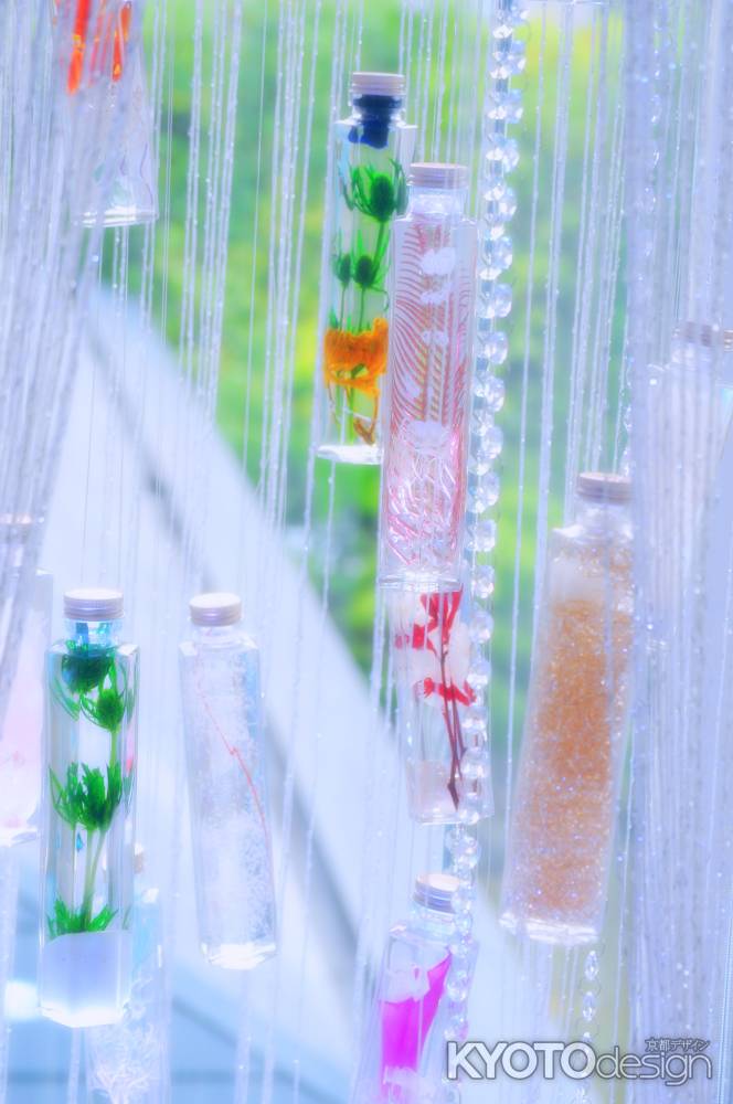 揺れるハーバリウム