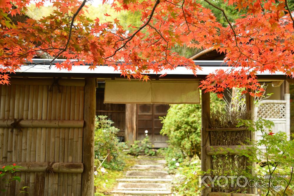 紅葉による結界　