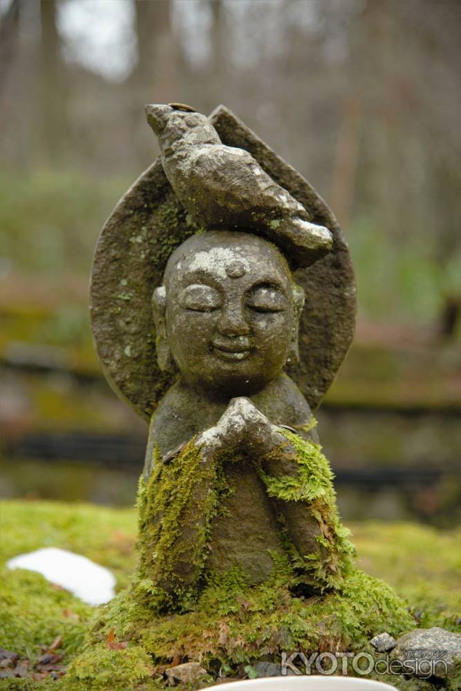 お地蔵さんと鳥