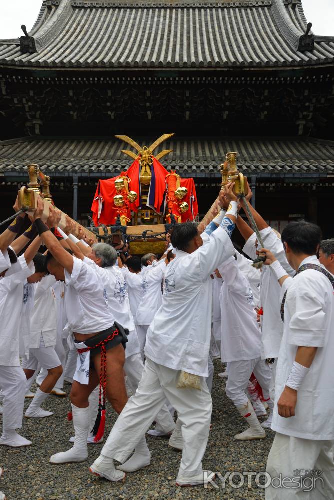 泉涌寺さんにて差し上げ