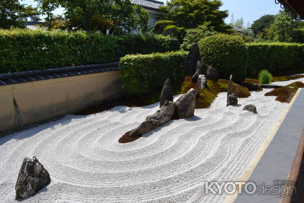 瑞峯院　独坐庭2