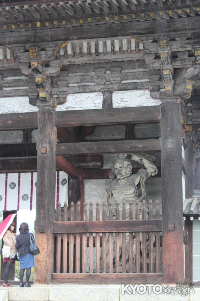 仁和寺　仁王さん