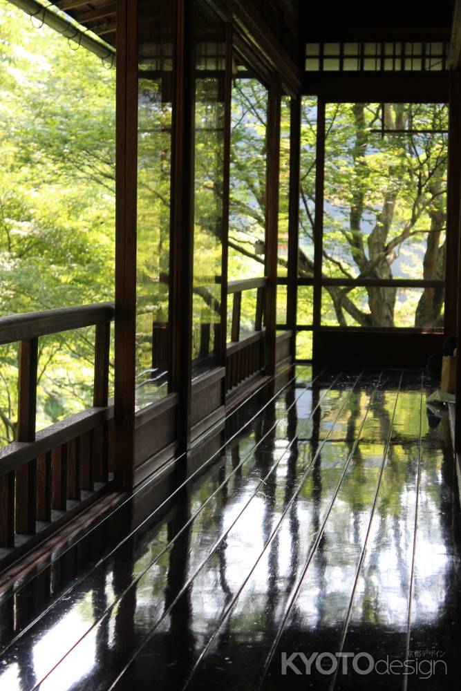 瑠璃光院　美しき廊下