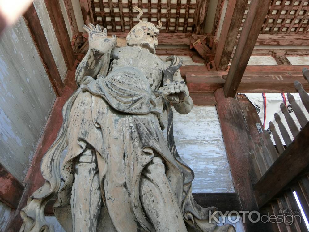 御室仁和寺　仁王像2