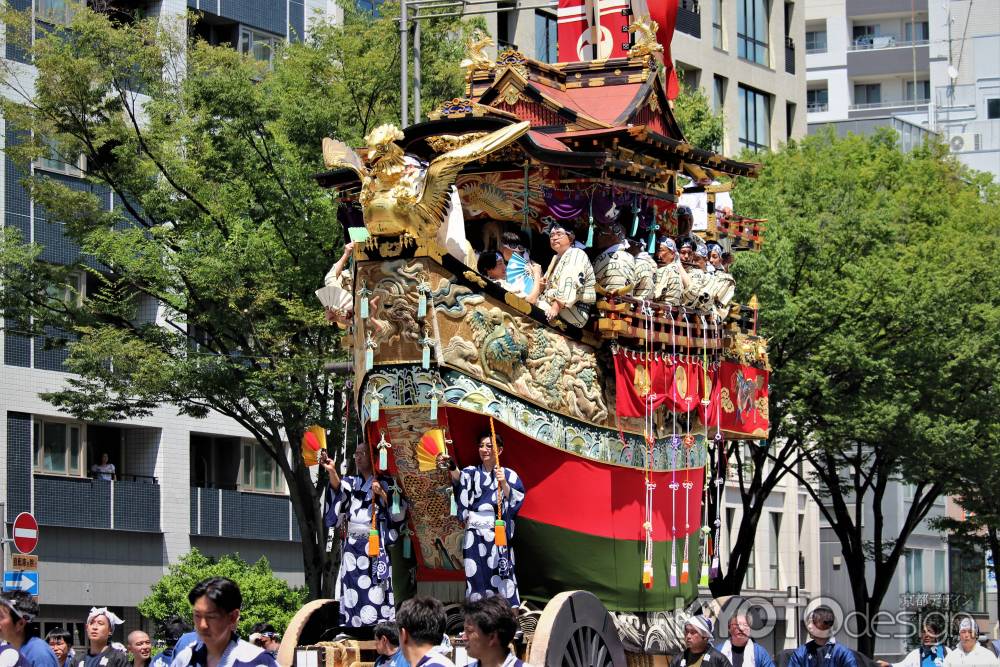 祇園祭山鉾巡行　船鉾