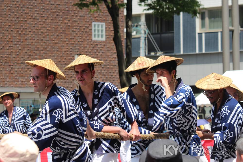 祇園祭山鉾巡行　岩戸山