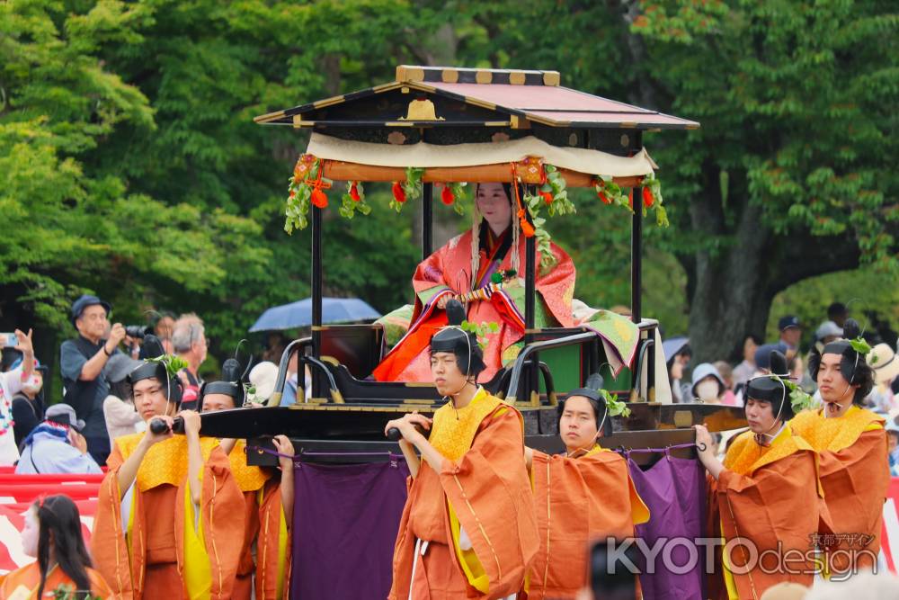 葵祭京都御苑　斎王代3