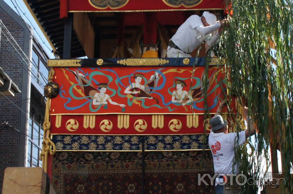 南観音山の前掛け