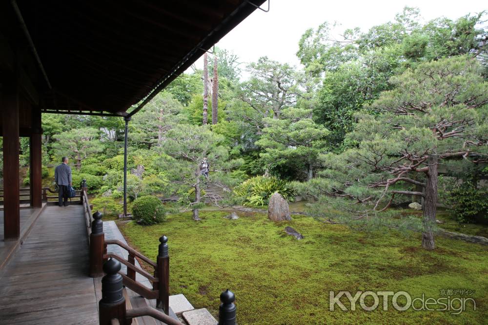 両足院　枯山水庭園