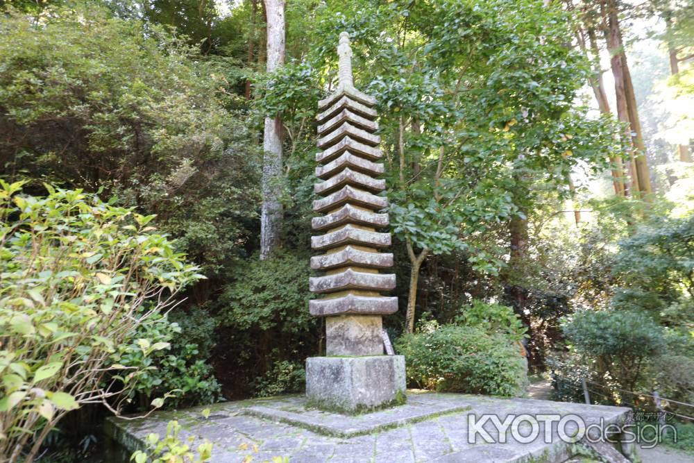 岩船寺 十三重石塔