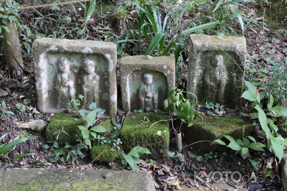 浄瑠璃寺 小石仏