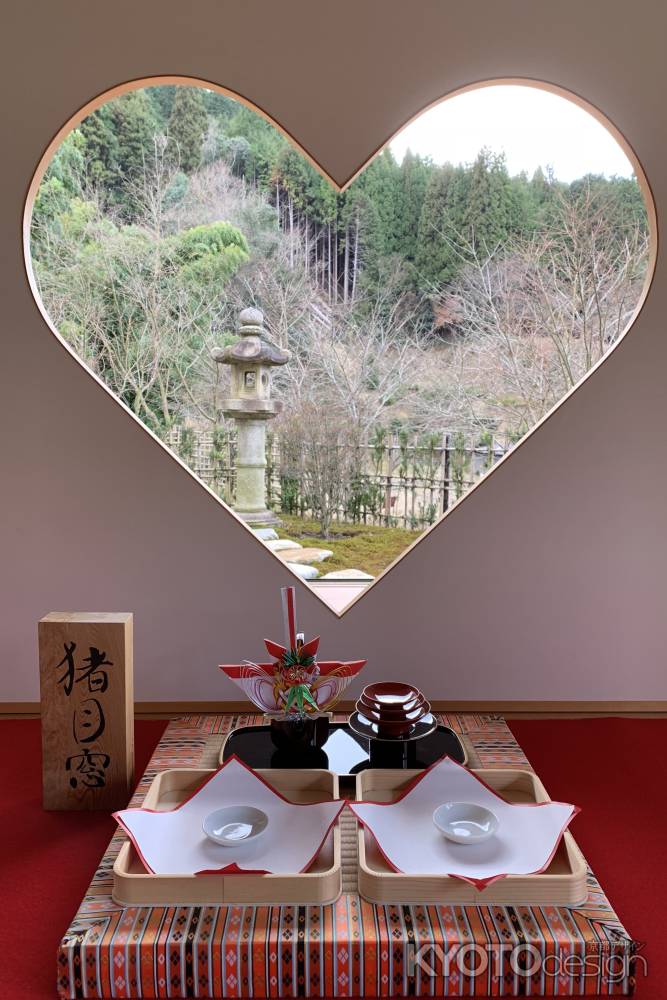 ハートの窓♡インスタ映えでこれから人気沸騰♡