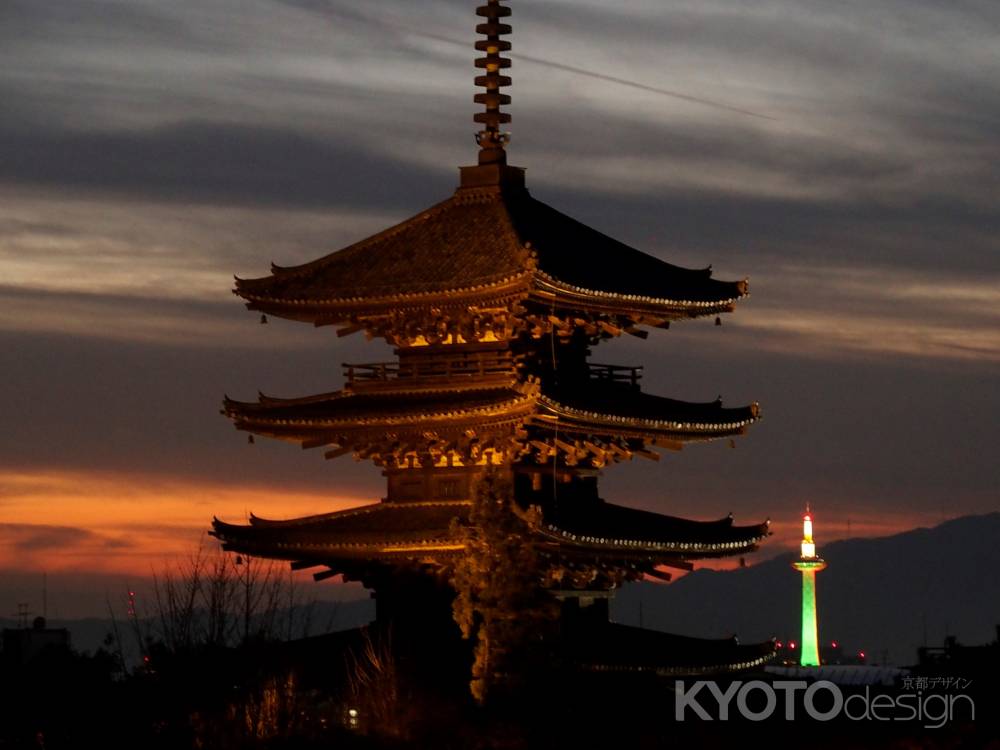 2019　冬　八坂の塔と京都タワー　9