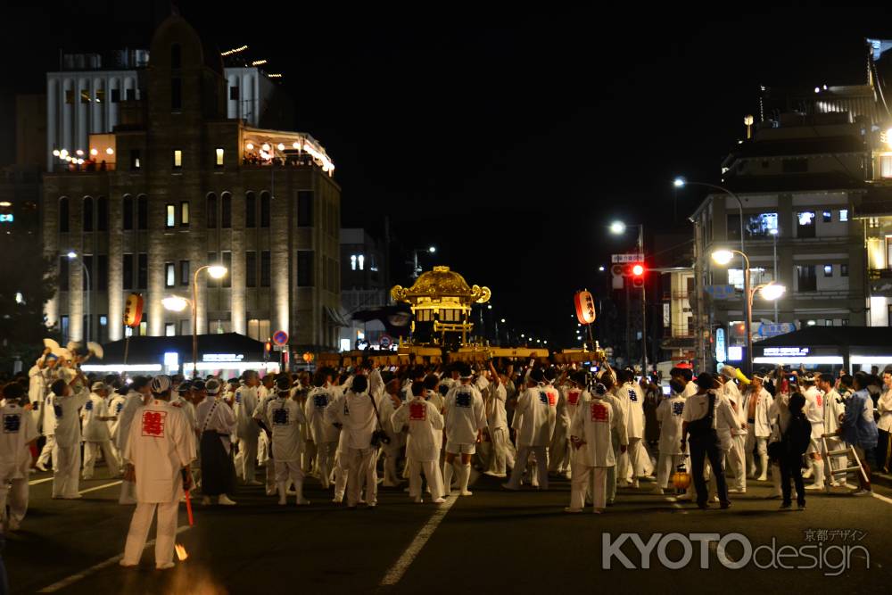 差し上げ！四条大橋にて