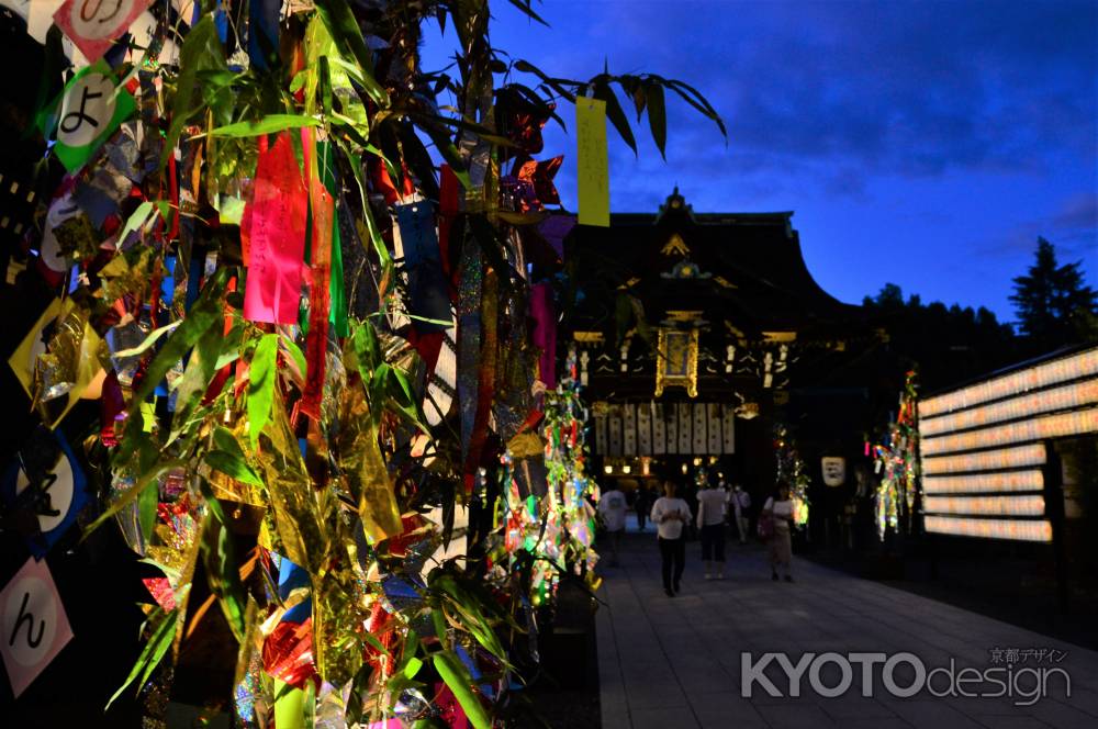 参道の七夕飾り