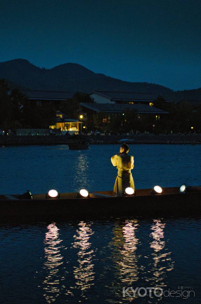 嵐山から見る中秋の名月