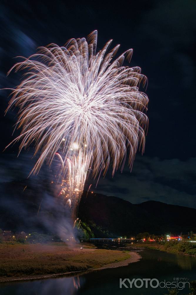 嵐山秋花火5