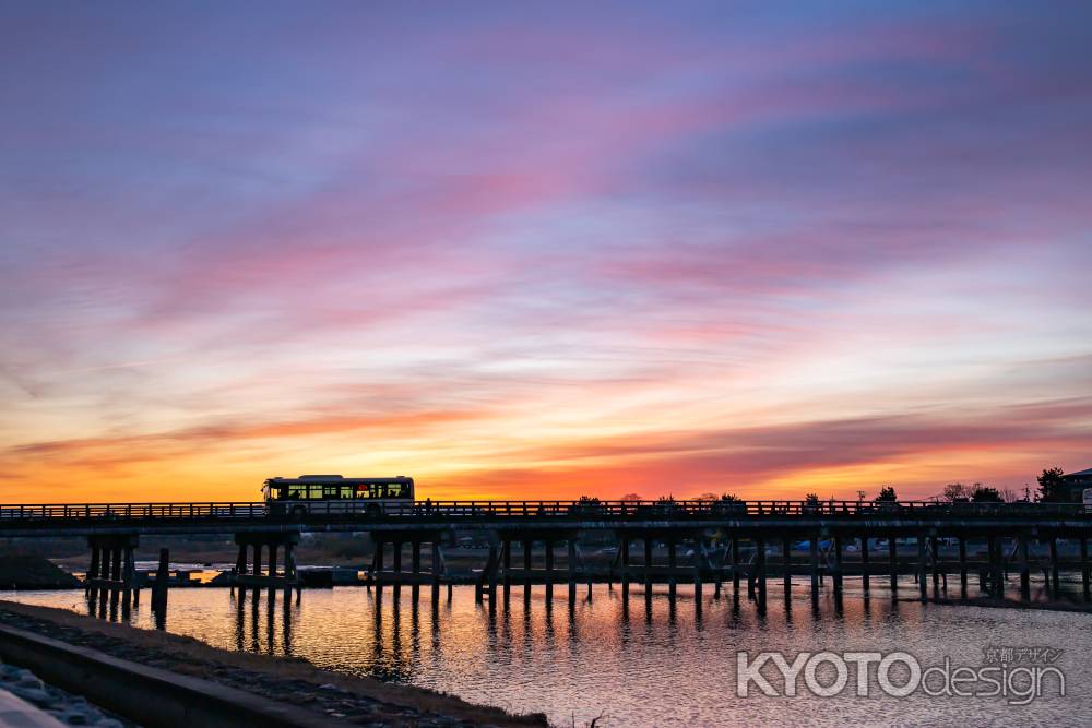 渡月橋と夕焼け