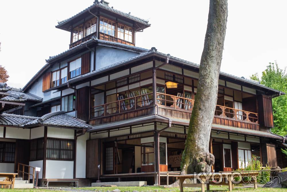 旧三井家下鴨別邸　主屋の外観