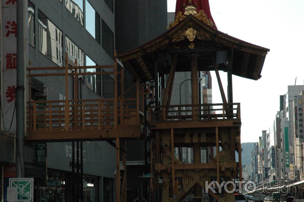 函谷鉾の上り口