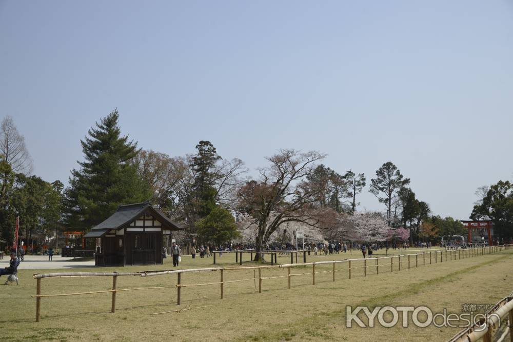 上賀茂神社　神馬舎