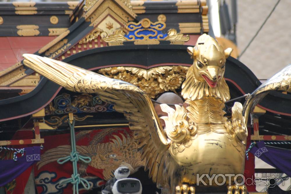 船鉾先端の鷁のアップ