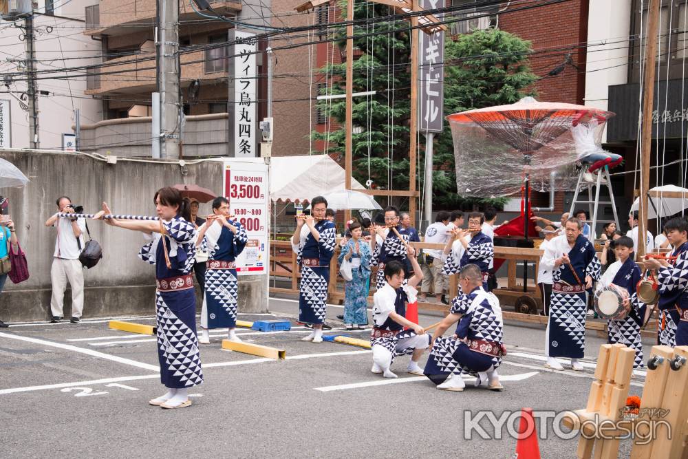 鉾建てと棒振り囃子